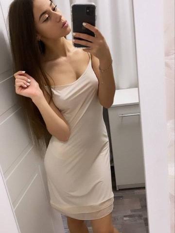 Николь
